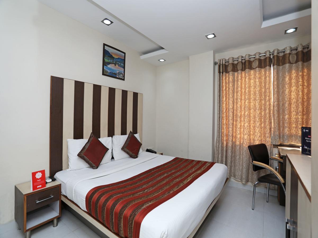 Hotel Balsons Continental Nowe Delhi Zewnętrze zdjęcie