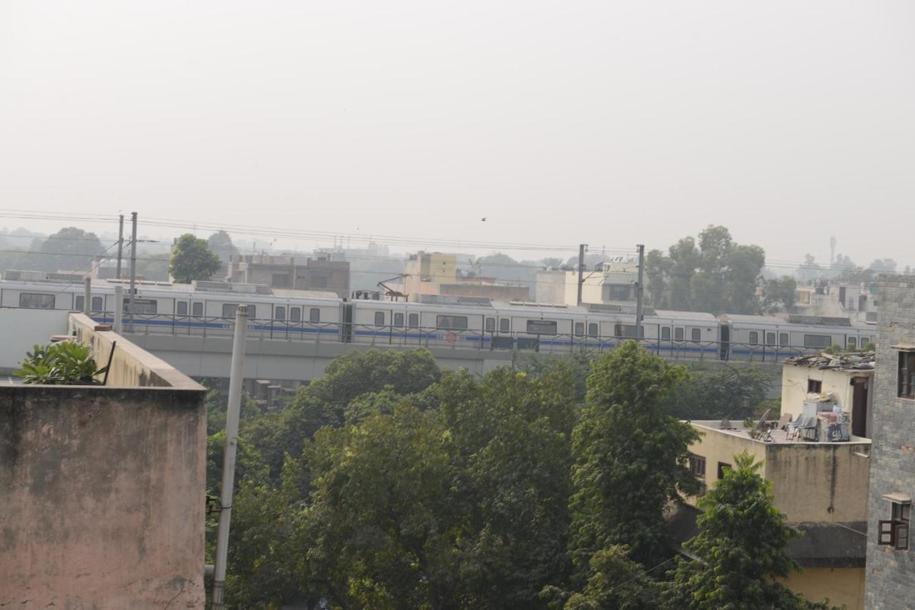 Hotel Balsons Continental Nowe Delhi Zewnętrze zdjęcie